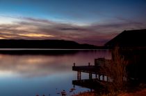 Der Kochelsee - Die Stimmung abends ist wunderbar mit den Bergen im Hintergrund. • © Loc Hoang